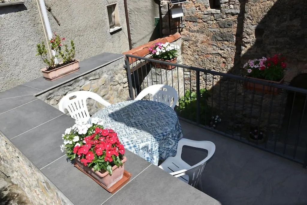 Holiday home Casa Nel Borgo Antico Villa Quaratica